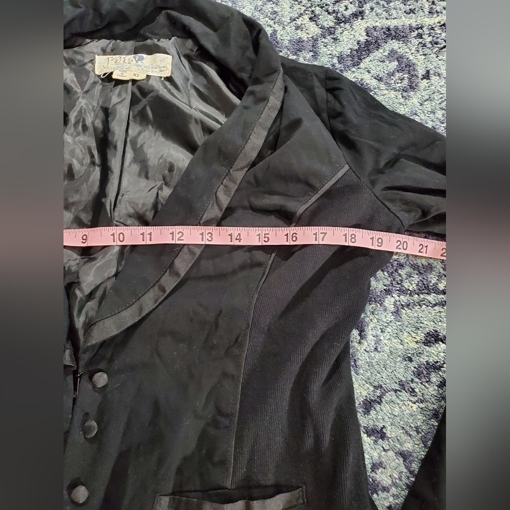 Jolt Blacker Jacket - image 8